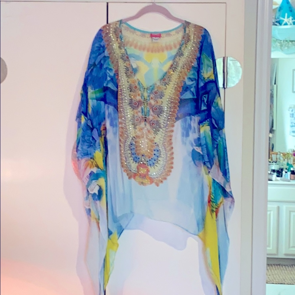 A blouse found in Paradise